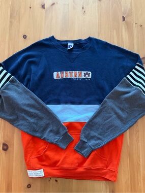 Vintage Auburn Tigers Upcycled Custom Sweatshirt - Russell Athletic (XL)
